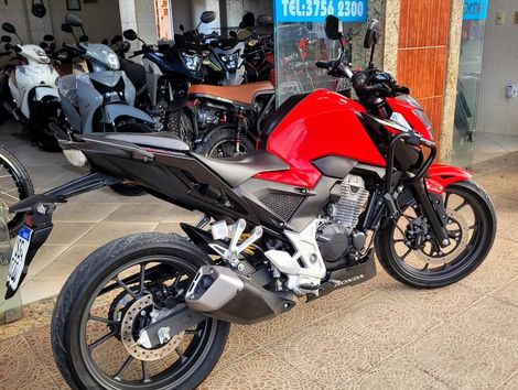HONDA CB 300F Twister Flex