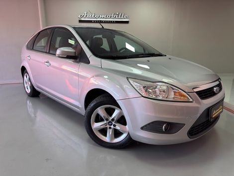 Ford Focus 1.6 S/SE/SE Plus Flex 8V/16V  5p