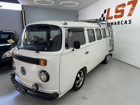 Volkswagen Kombi Furgão 1.6