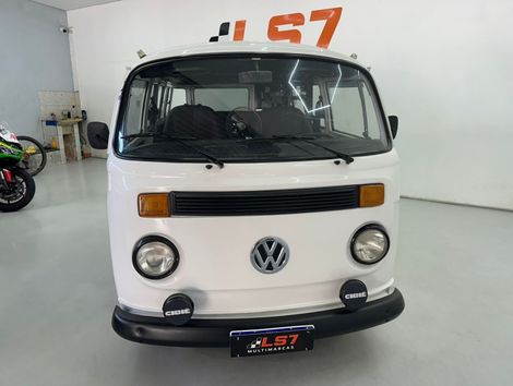 Volkswagen Kombi Furgão 1.6
