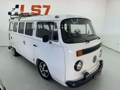 Volkswagen Kombi Furgão 1.6
