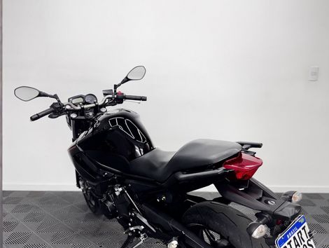 YAMAHA XJ6 N/ABS