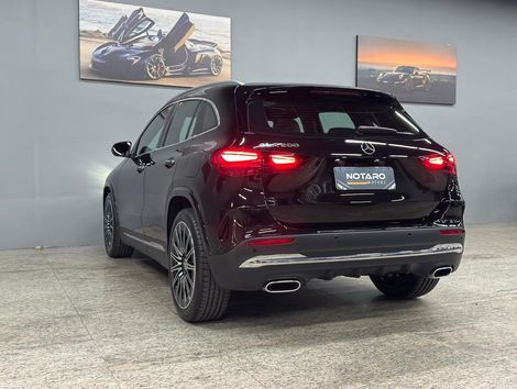 Mercedes GLA 200 AMG Line 1.3 16V TB Aut.(Híb.)