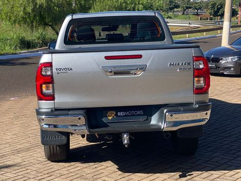 Toyota Hilux CD SRX 4x4 2.8 TDI 16V Diesel Aut.