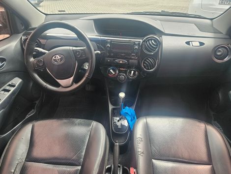Toyota ETIOS X Plus Sedan 1.5 Flex 16V 4p Aut.