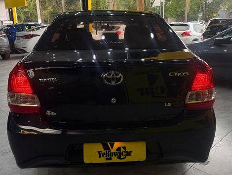 Toyota ETIOS X Plus Sedan 1.5 Flex 16V 4p Aut.