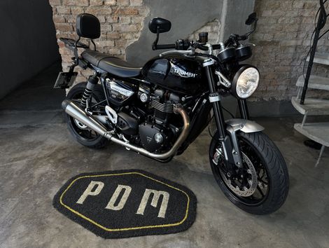 TRIUMPH Speed Twin 1200cc