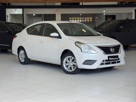 Nissan VERSA SV 1.6 16V FlexStart 4p Aut.
