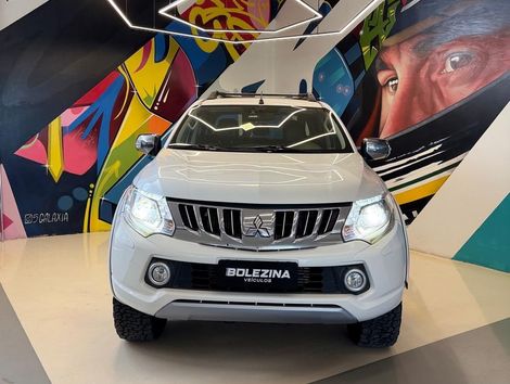 Mitsubishi L200 Triton Sport HPE-S 2.4 CD Dies. Aut