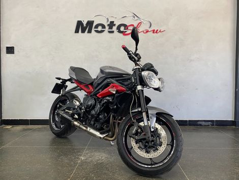 TRIUMPH STREET TRIPLE 675