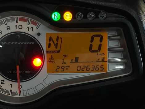 SUZUKI DL 650 XT V-STROM