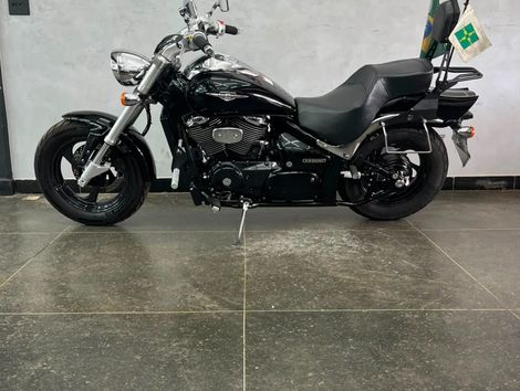 SUZUKI Motos M800