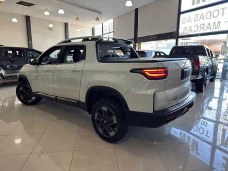 Fiat Toro Volcano 1.3 T270 4x2 Flex Aut.