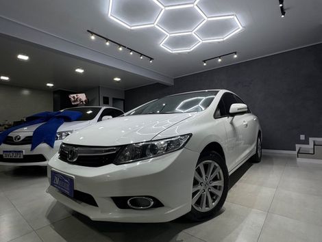Honda Civic Sedan LXR 2.0 Flexone 16V Aut. 4p