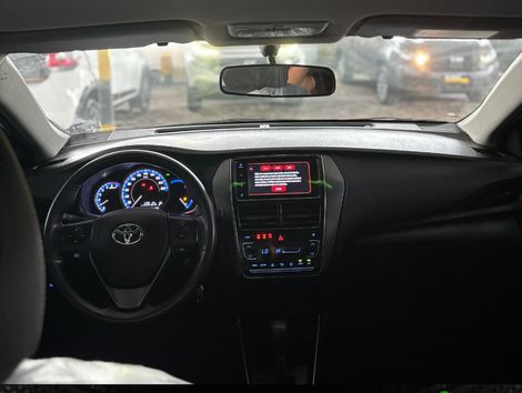 Toyota YARIS XL Sedan 1.5 Flex 16V 4p Aut.