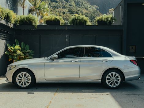 Mercedes C-180 CGI Exc. 1.6/1.6 Flex TB 16V  Aut.