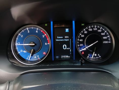 Toyota Hilux SW4 SRX Plat. 4x4 2.8 TB Die. Aut.