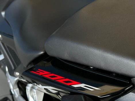 HONDA CB 300F Twister Flex
