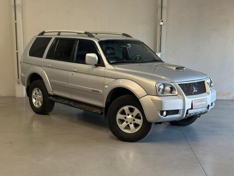 Mitsubishi Pajero Sport HPE 2.5 4x4 Diesel Mec.