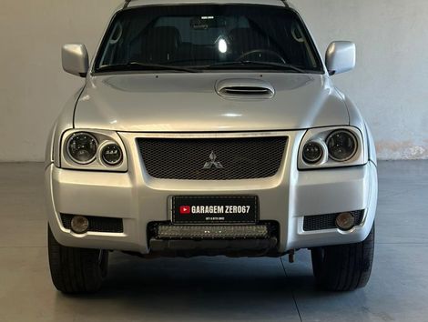 Mitsubishi Pajero Sport HPE 2.5 4x4 Diesel Mec.