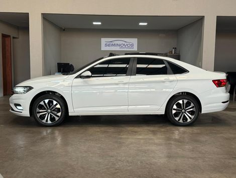 VolksWagen JETTA Comfort. 250 TSI 1.4 Flex 16v Aut.