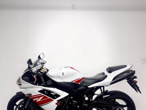 YAMAHA YZF R-1 1000