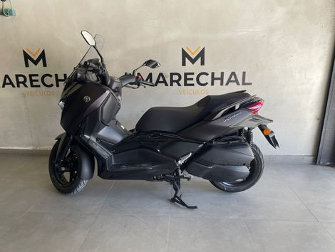 YAMAHA XMAX 300 CONNECTED 