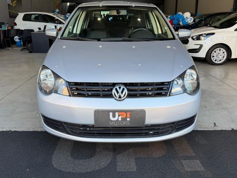 VolksWagen Polo Sedan 1.6 Mi Total Flex 8V 4p
