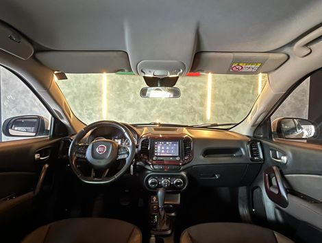 Fiat Toro Freedom 1.8 16V Flex Aut.
