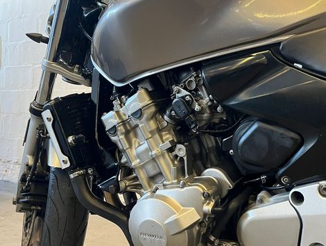 HONDA CB 600F HORNET