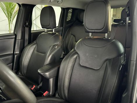 Jeep Renegade Long. T270 1.3 TB 4x2 Flex Aut.