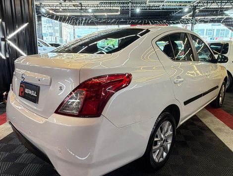 Nissan VERSA S 1.0 12V FlexStart 4p Mec.