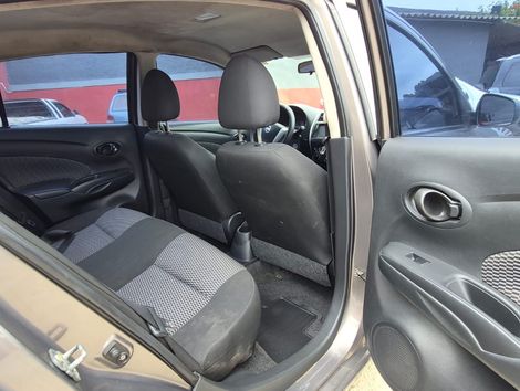 Nissan VERSA 1.0 12V FlexStart 4p Mec.