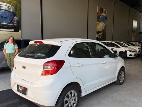 Ford Ka 1.0 SE/SE Plus TiVCT Flex 5p