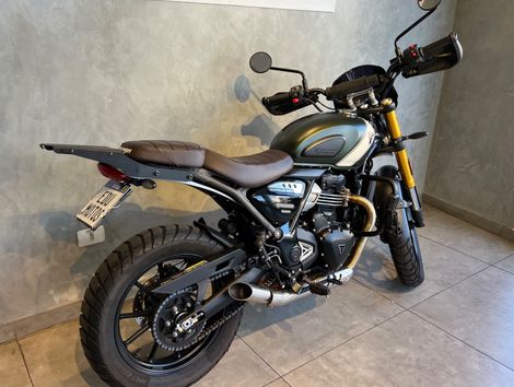 TRIUMPH SCRAMBLER 400 X