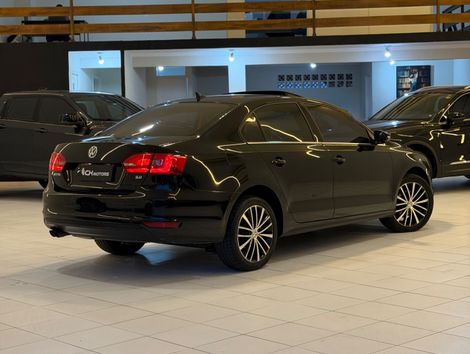 VolksWagen JETTA Comfortline 2.0 T.Flex 8V 4p Tipt.