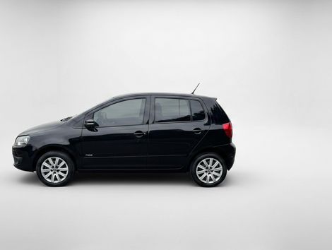 VolksWagen Fox 1.6 Mi Total Flex 8V 5p