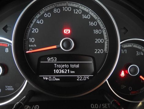 VolksWagen up! move 1.0 TSI Total Flex 12V 5p