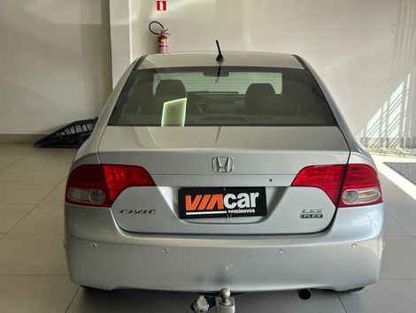 Honda Civic Sedan LXS 1.8/1.8 Flex 16V Aut. 4p