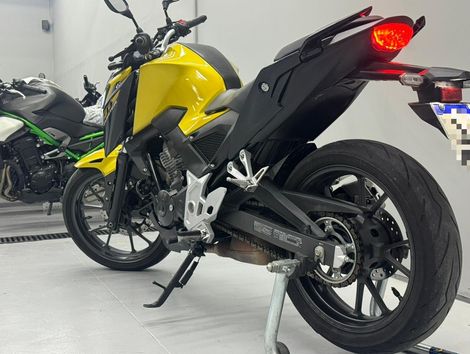 Honda CB 300F Twister Flex