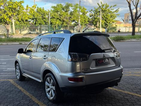 Mitsubishi OUTLANDER 2.0 16V 160cv Aut.