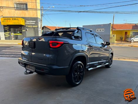 Fiat Toro Volcano 1.3 T270 4x2 Flex Aut.