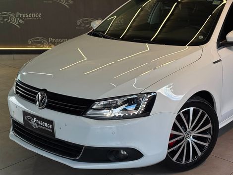 VolksWagen JETTA Highline 2.0 TSI 16V 4p Tiptronic