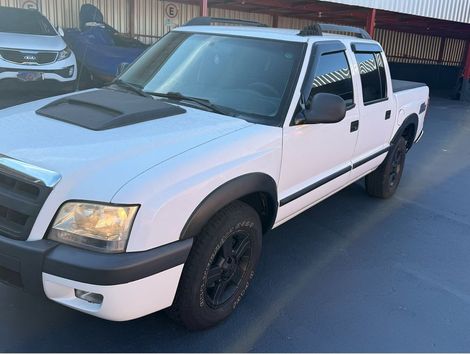 Chevrolet S10 P-Up Tornado 2.8 TDI 4x2/4x4 CD Dies