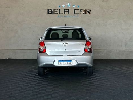 Toyota ETIOS X Plus 1.5 Flex 16V 5p Mec.