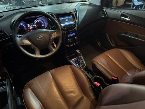 Hyundai HB20X Premium 1.6 Flex 16V Aut.