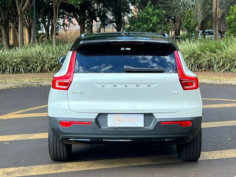 Volvo XC 40 T-5 R-DESIGN 1.5 FWD (Híbrido)