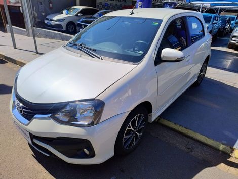 Toyota ETIOS PLATINUM 1.5 Flex 16V 4p Aut.