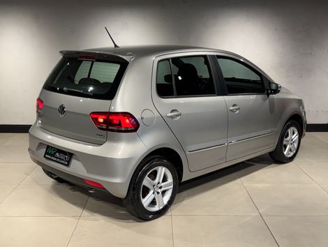 VolksWagen Fox Highline1.6 Flex 16V 5p