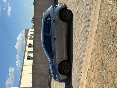 VolksWagen Polo Track 1.0 Flex 12V 5p